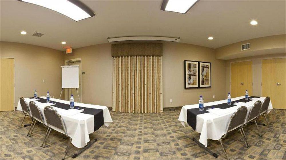 Holiday Inn Express & Suites Amarillo By Ihg Esterno foto