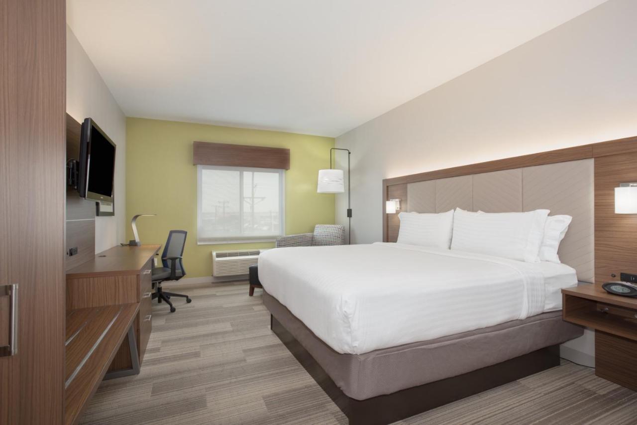 Holiday Inn Express & Suites Amarillo By Ihg Esterno foto